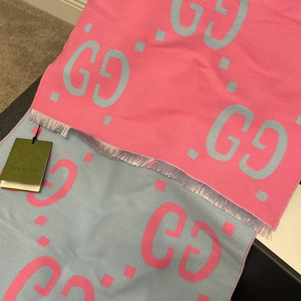 Gucci Wool Silk Jacquard GG Monogram Scarf Light Pink Sky Blue - Picture 3 of 7